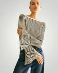 Eleganter Schulterpullover mit Streifen und Komfort - Aurivio Mode