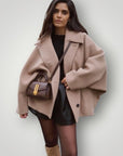 Eleganter Wollmantel für Damen mit schmeichelndem Schnitt - Aurivio Mode