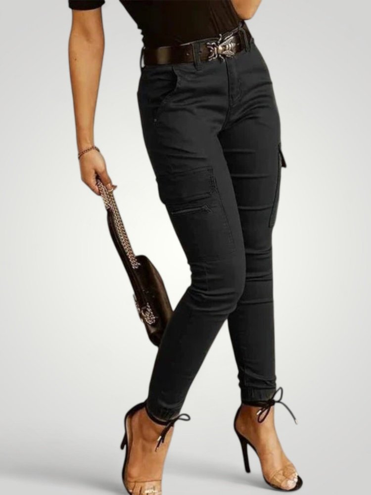 Cargo Jeans Damen Slim - Leg mit Funktionalen Taschen - Aurivio Mode