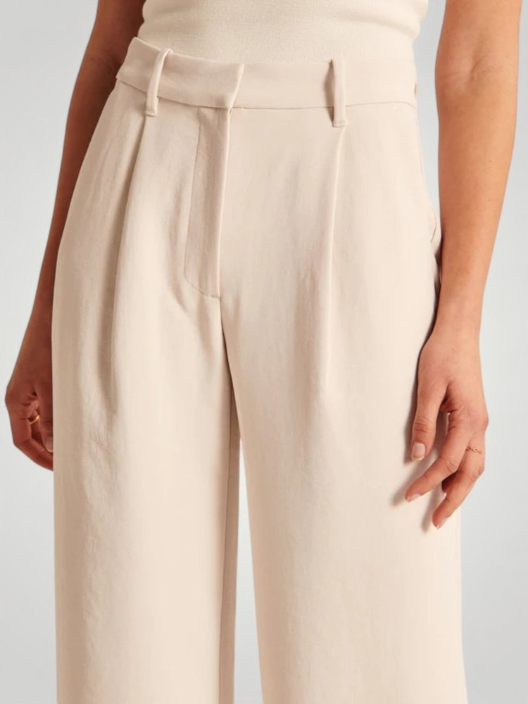 Elegante Ausgestellte Hose mit Hoher Taille - Aurivio Mode