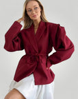 Eleganter Blazer mit Taillengürtel für stilvolle Auftritte - Aurivio Mode