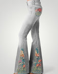 Flared Jeans Damen im Vintage - Chic für Komfort - Aurivio Mode