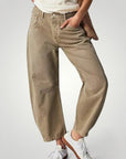Hochtaillierte Elefantenbein - Jeans Damen mit Stil - Aurivio Mode