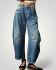 Hochtaillierte Elefantenbein - Jeans Damen mit Stil - Aurivio Mode