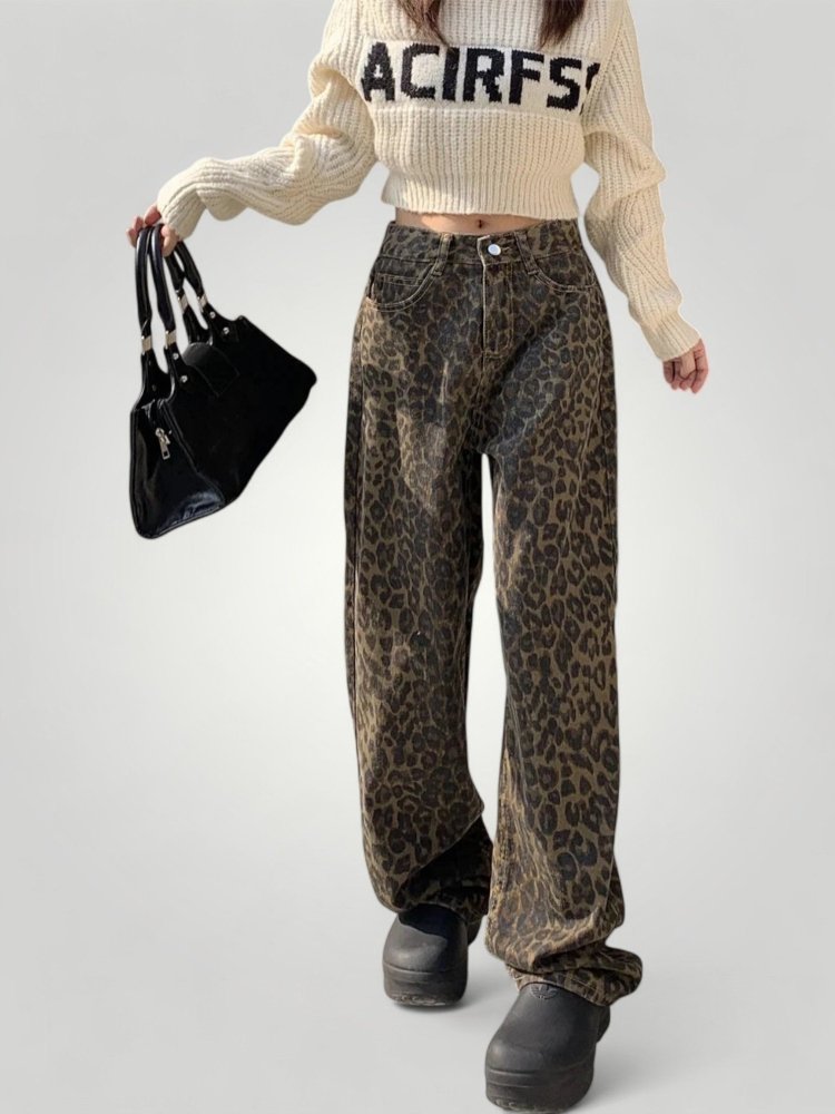 Hohe Taille Flared Jeans mit Leopardendruck - Aurivio Mode