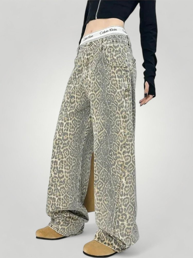 Hohe Taille Flared Jeans mit Leopardendruck - Aurivio Mode