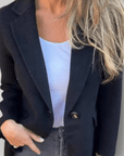 Kurze Wolljacke für Damen – Eleganz und Wärme - Aurivio Mode